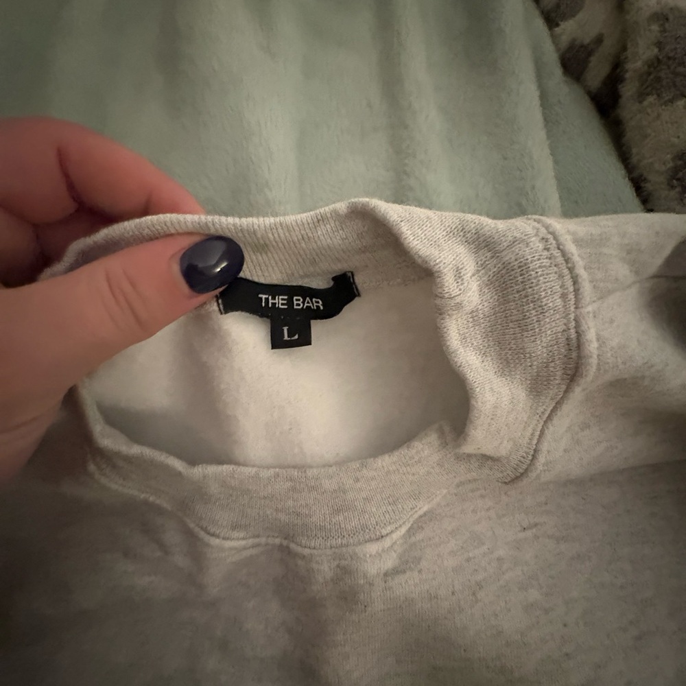 The bar varsity sweatshirt - Picture 3 of 6